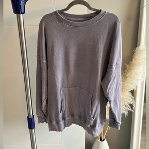 American Eagle Crewneck Sweater - L